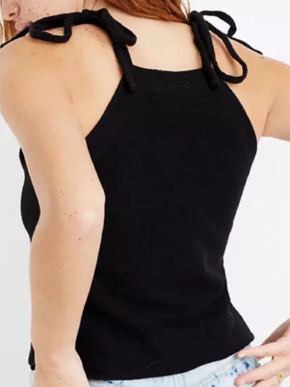 Madewell tie-shoulder tank top featuring a textured, ribbed fabric